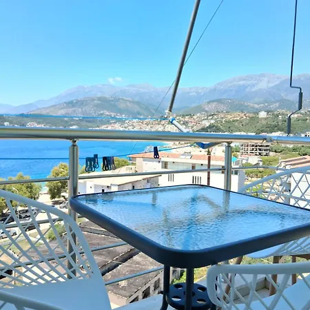 With View Apartment Himarë